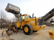 Transport of construction machinery and commercial vehicles